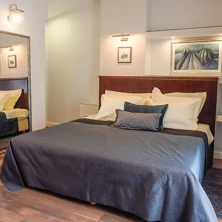 Devecchi Bed & Breakfast 4*